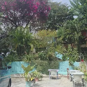 Pensionat Blue Mango Cottages