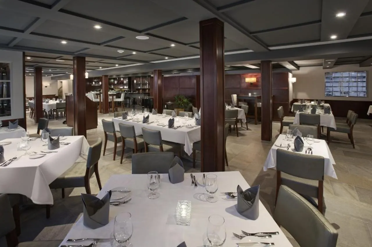 פאלם ביץ' Manchebo Beach Resort And Spa